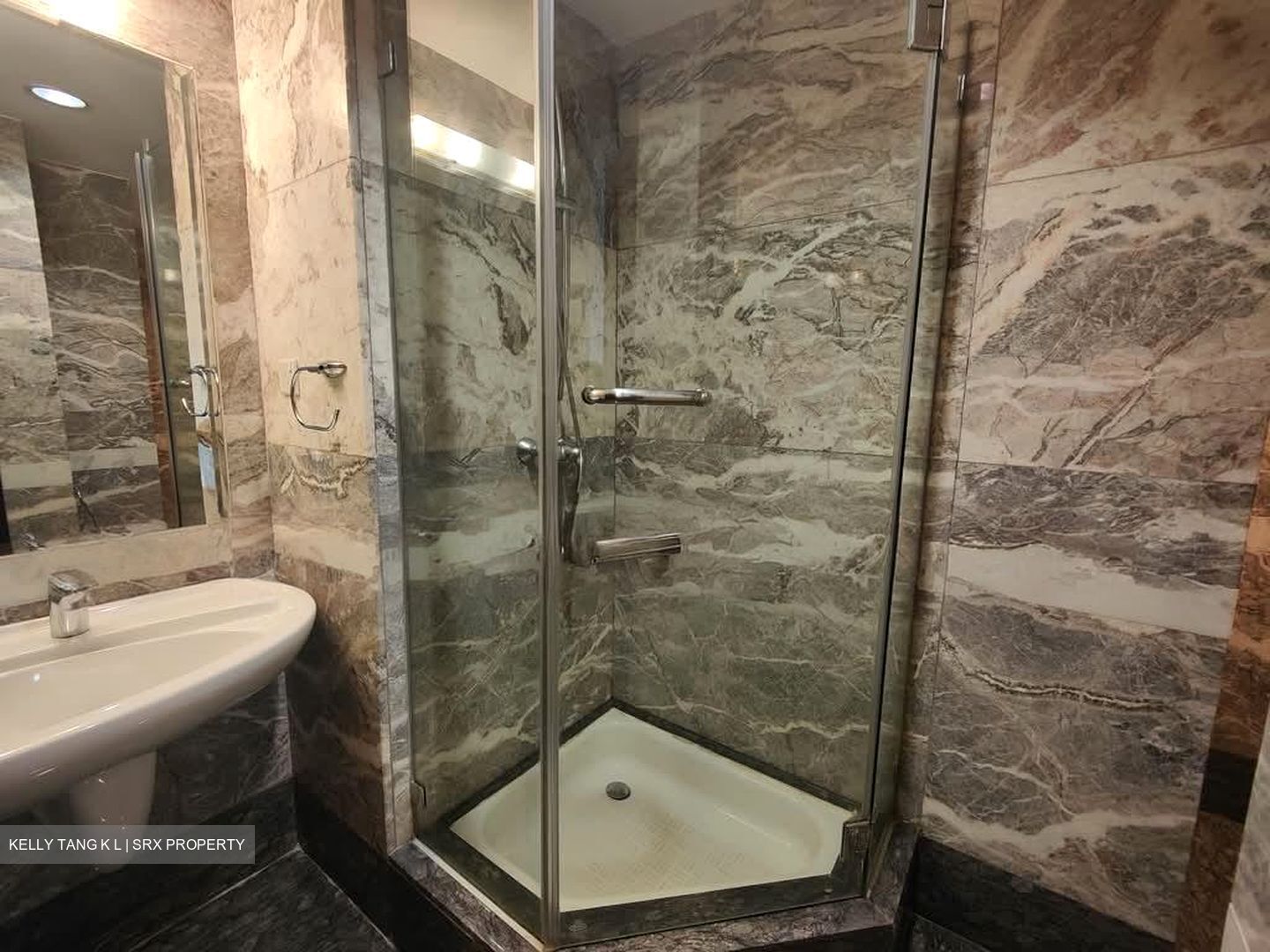 Riverside 48 (D9), Apartment #559865151
